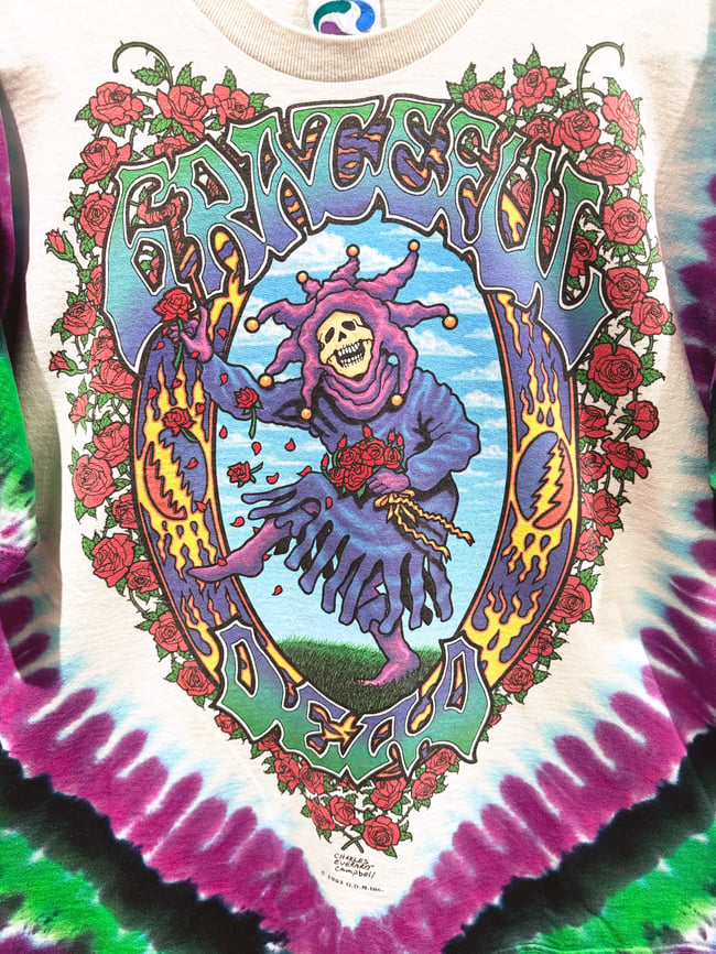 Grateful Dead 90s 'Seasons of the Dead' T-Shirt - Size XL⠀