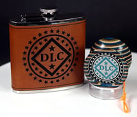 Image 1 of DLC SpectraPly yo-yo with matching Flask, @026-077