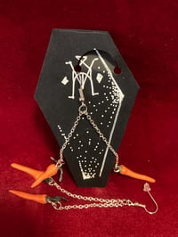 Image 1 of Super cute dangle carrot earrings!