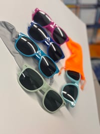 Image 4 of EYEMEEK sunglasses 