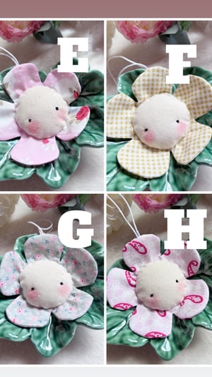 Image of Whimsical Flower Fabric Decorations 