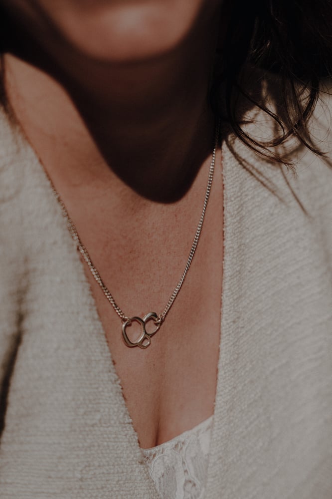 Image of MINI TRI-O NECKLACE