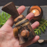 Image 3 of Holloway Oak Thorn Box (TH130)