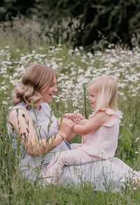 Image 3 of Mummy & Me Giant Daisy Minis