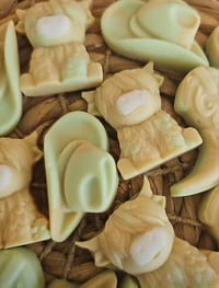 Image 2 of Earth & Turf -a Rocky Top Wax Works exclusive custom houseblend fragrance 