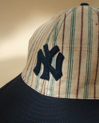 Image 3 of Lot 01 Milian Cap