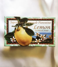 Image 1 of Saponificio Artigianale Fiorentino Lemon Soap