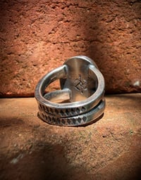 Image 5 of WL&A Handmade Ingot Old Style Split Band Navajo Blue Turquoise Ring - Size 6.5