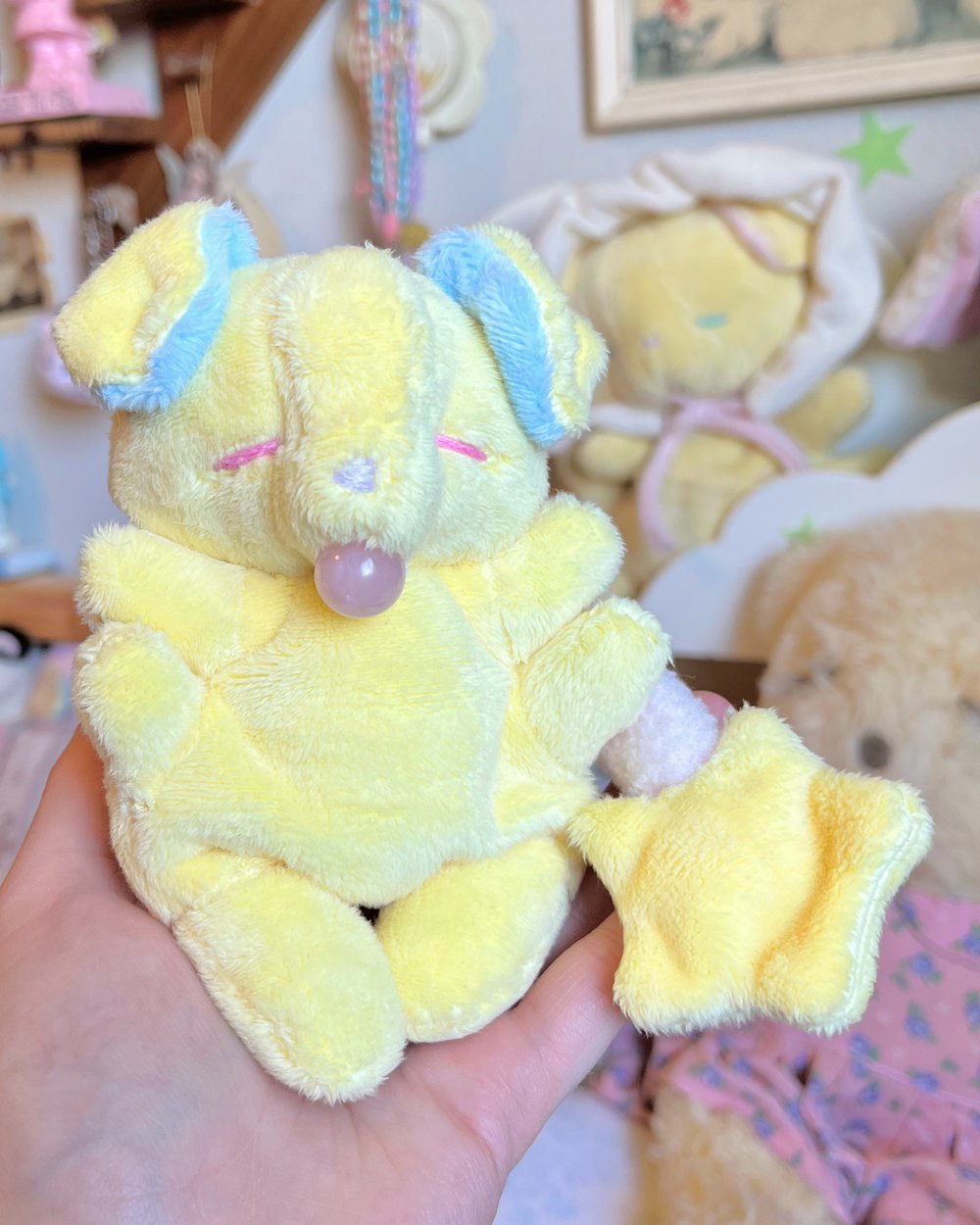 Image of Hugg-A-Me Babey! Yellow with pink ball