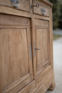 Image 22 of Le buffet Jean-Charles
