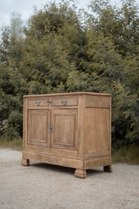 Image 10 of Le buffet Jean-Charles
