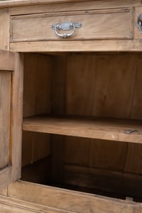 Image 16 of Le buffet Jean-Charles