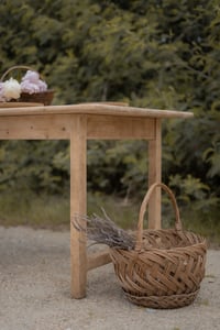 Image 4 of La table Marie-Claire