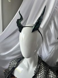 Image 5 of Black Tiefling Glitter Horns | Green Glitter | M