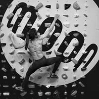 Image 4 of Gorra Moon Climbing Emblem en liquidación.