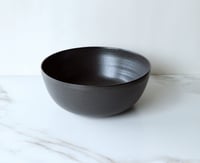 Image 4 of Large serving bowl in Black