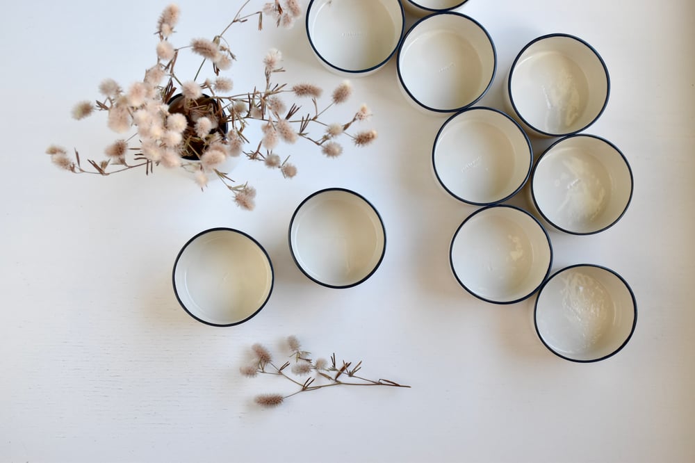 Image of 2 BLUE RIM CUPS