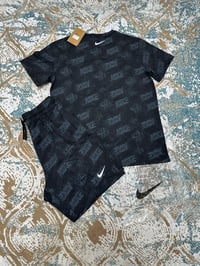 Image 1 of Nike Sets(1:1)