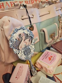 Image 5 of Juicy Couture Royal To Juicy Tote Makeup Bundle 
