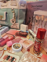 Image 7 of Juicy Couture Royal To Juicy Tote Makeup Bundle 