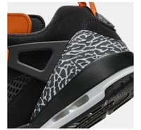 Image 3 of Jordan Spizike Low