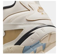 Image 3 of Nike Diamond Turf Must Be The Money