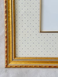 Image 2 of Vintage Hearts & Flowers Frame 
