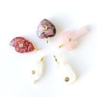Image 1 of Pendentifs Pierres Fines : les Roses