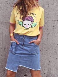 Image 1 of CAMISETA PAZ MENTAL AMARILLA