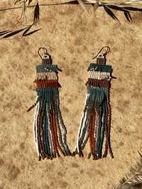 Image 1 of Boucles d’oreilles « Kilim » bleu océan et topaz 