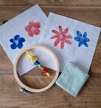 Image 3 of Mini Slow Stitch Kit - Flowers 