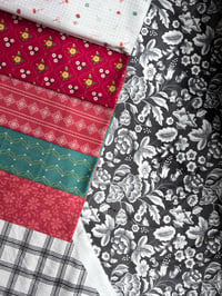 Image 4 of Double Lush Velvet Throw in Midnight Meadow