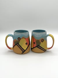 Image 4 of Hot Air Balloon Mug on brown clay
