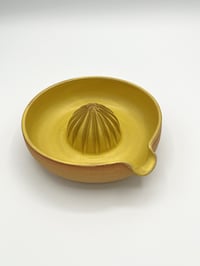 Image 2 of Juicer - Yellow