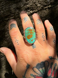 Image 4 of WL&A Handmade Heavy Ingot Split Cuatro Gem Grade Green Matrix Royston Ring - Size 11