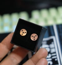Image 3 of ジュエリー ROSE GOLD ROUND EYE EARRINGS