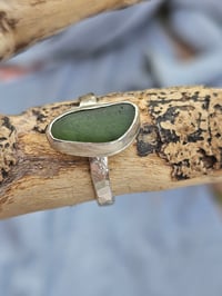 Image 5 of Ready to ship! Green Cornish Seaglass Ring 