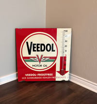 Image 1 of Vintage (ca. 1960s) German (Enamel) Veedol Motor Oil Advertising Sign w/Functional Thermometer