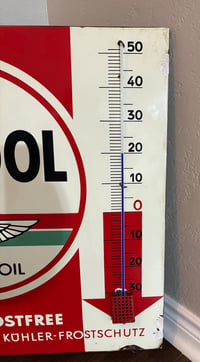 Image 5 of Vintage (ca. 1960s) German (Enamel) Veedol Motor Oil Advertising Sign w/Functional Thermometer