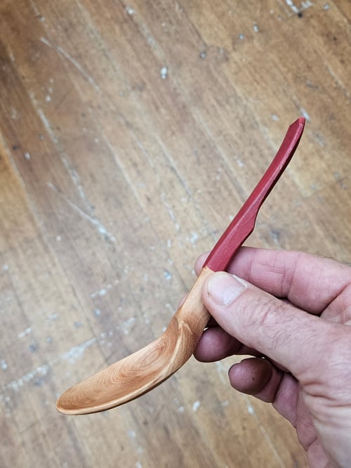 Image of Native Cherry Eating Soulspoon 