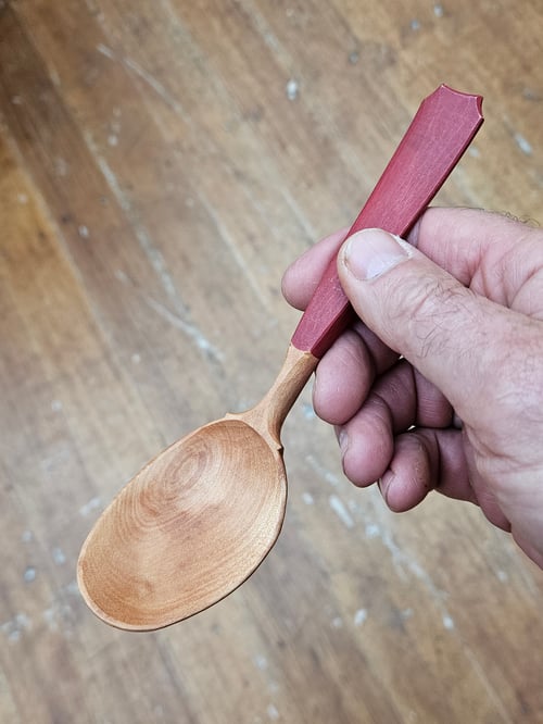 Image of Native Cherry Eating Soulspoon 