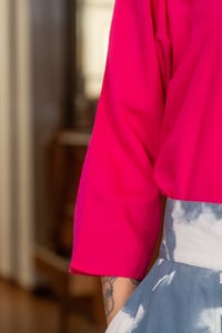 Image 3 of Maglia serafino fucsia