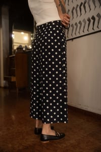 Image 2 of Pantalone a pois