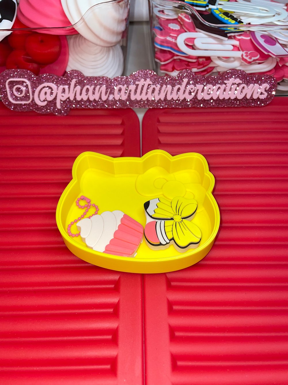 Image of Kitty tray