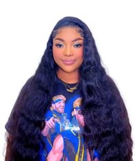 Image 1 of THE SIGNATURE BODY WAVE