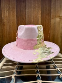 Image 3 of “Pink Kattillac” Arrow Shaped, Vegan Alligator and Gold Leaf Fedora