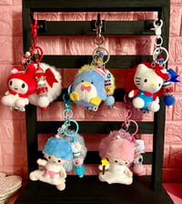 Hello Kitty and Friends Micro teenies keychains ✨