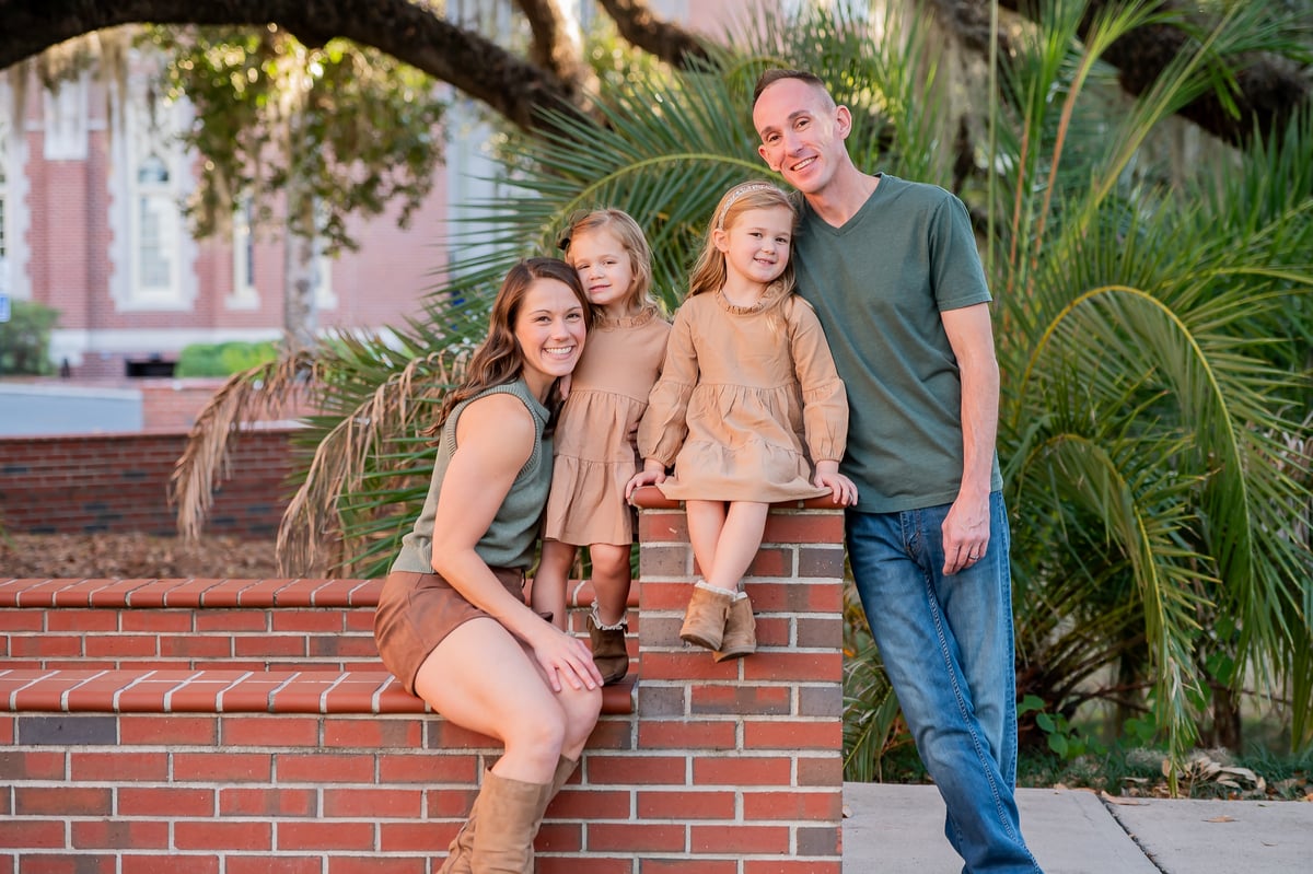 Image of Florida State Hidden Gem Location- Outdoor Fall Mini Session - October 18th  