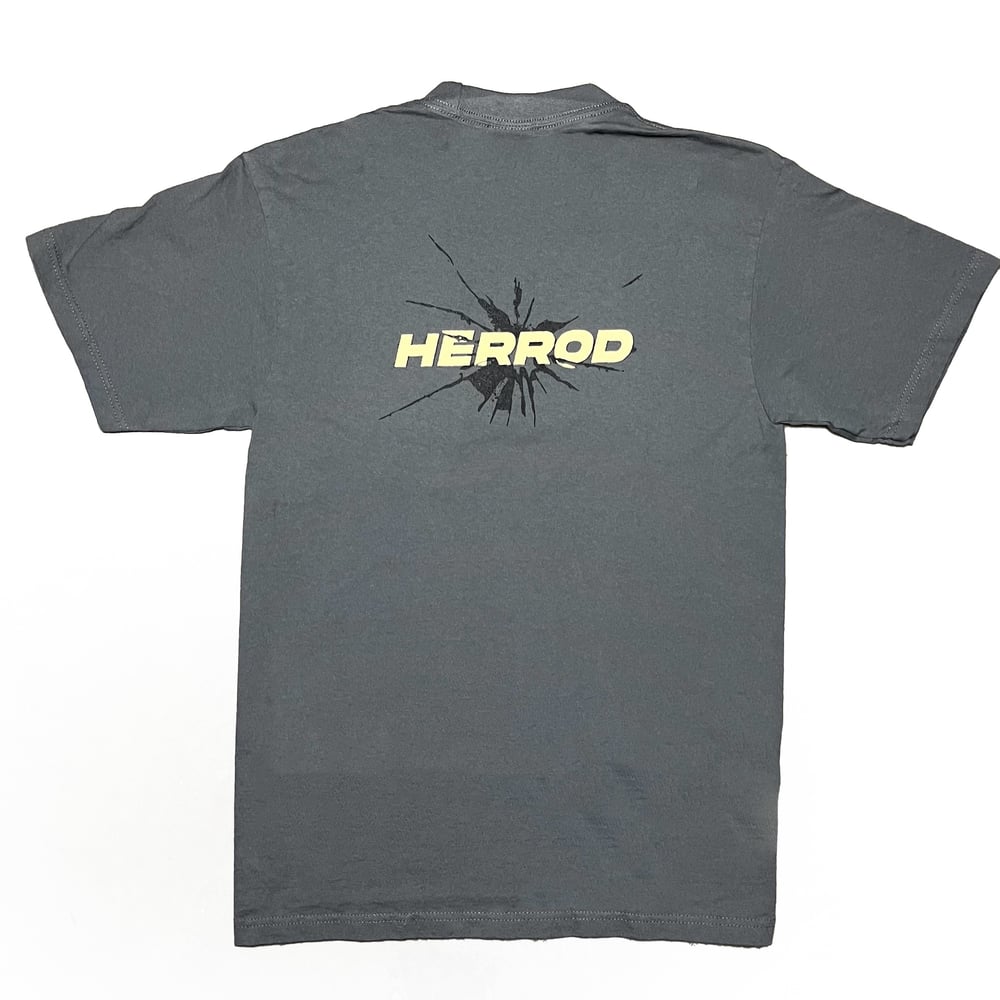 CRACKED BRAND TEE