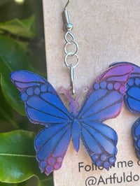 Image 2 of Flutterby butterfly 